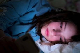 Ngủ sau 23h âm thầm hủy hoại cơ thể ra sao?