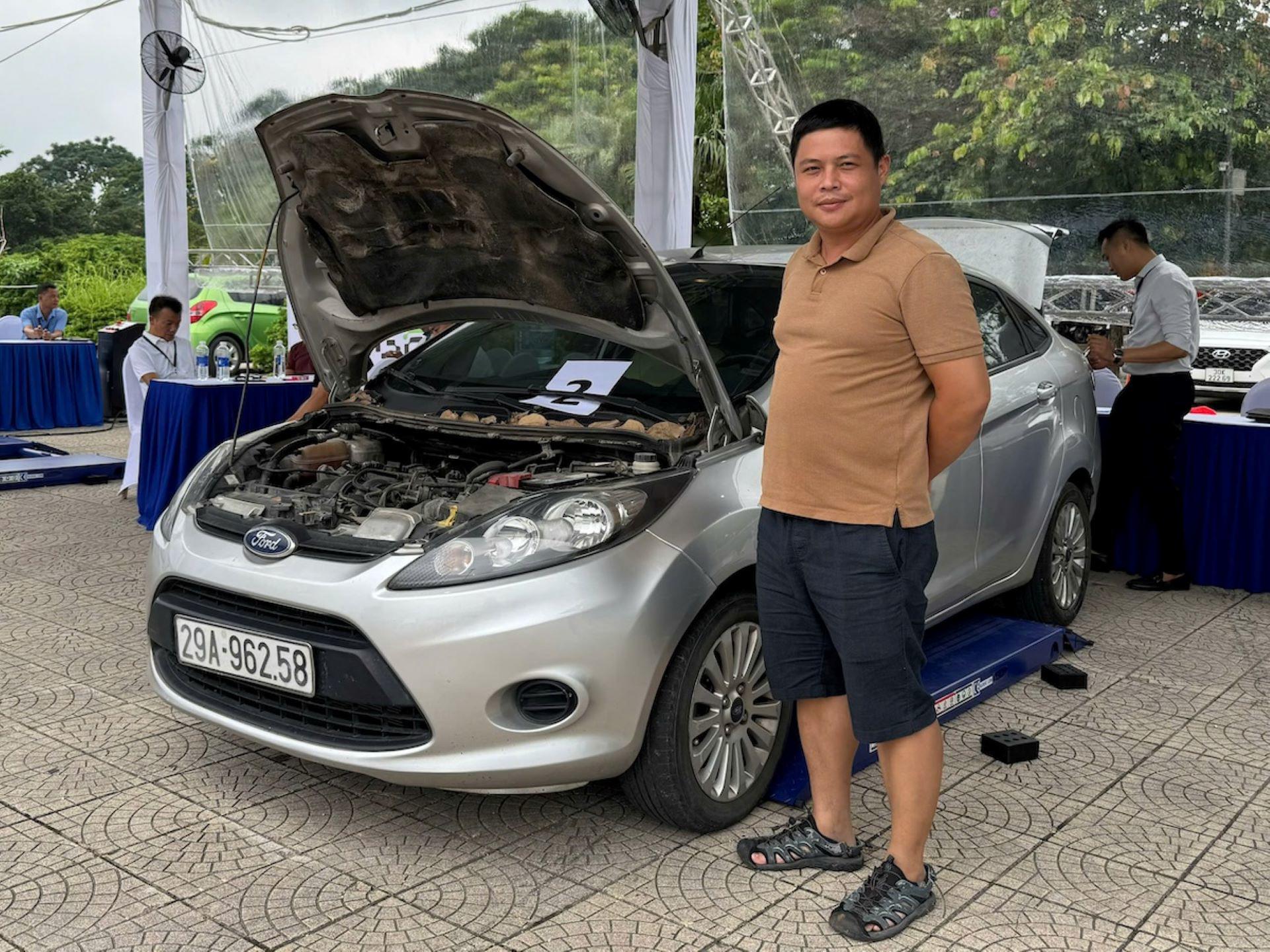 Anh Phạm Hải Định muốn đổi chiếc xe xăng đang sử dụng sang mẫu VF 3