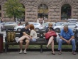 Cuộc sống sáng cà phê, tối trú tên lửa ở Kiev