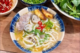 Tự vào bếp nấu bát canh có tên gọi đặc biệt, là món quà tuổi thơ của nhiều người