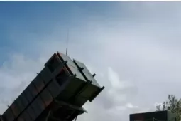 Tổng thống Mỹ Trump tuyên bố sẽ chuyển tên lửa Patriot cho Ukraine