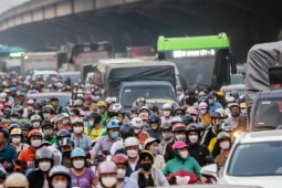 Cấm xe máy xăng: Giấc mơ xanh của Hà Nội