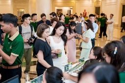 Đại chiến ráp căn Vinhomes Golden City: Khẳng định uy tín Tân Long Land & iHoldings