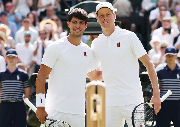 Carlos Alcaraz chạm trán Jannik Sinner với tham vọng lần thứ 3 liên tiếp vô địch Wimbledon, đồng thời nâng chuỗi thắng liên tiếp trước đối thủ lên con số 6