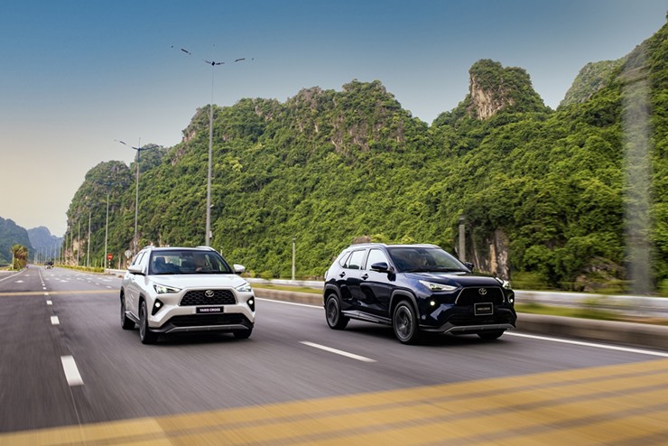 Giá xe Toyota Yaris Cross tháng 7/2025, niêm yết và lăn bánh - 7