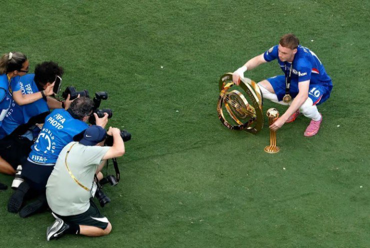 Cole Palmer ăn mừng chức vô địch và giải thưởng cá nhân tại FIFA Club World Cup 2025