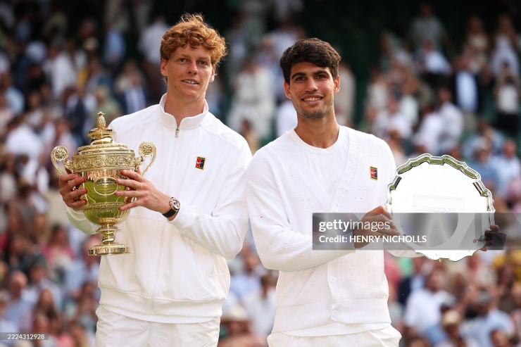 Sinner thắng thuyết phục Alcaraz sau 4 set để trở thành tân vương Wimbledon