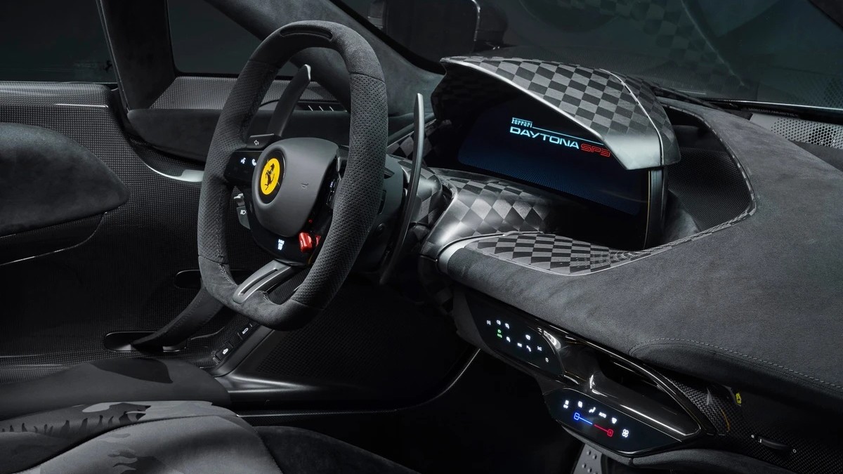 Siêu xe triệu USD Ferrari Daytona SP3 có thêm phiên bản đặc biệt - 5