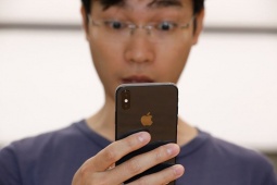 Một lỗi phổ biến khiến pin iPhone nhanh tụt lại dễ dàng sửa chữa