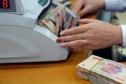 Lãi tiết kiệm tăng trở lại, mang 100 triệu đồng gửi tiết kiệm nhận được bao nhiêu tiền lãi?