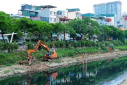 Hà Nội gấp rút ' thay áo ' cho đôi bờ sông Tô Lịch