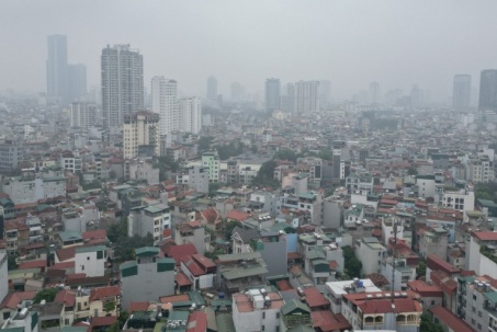 Bầu trời Hà Nội mù mịt trong ngày ô nhiễm không khí đứng thứ 2 thế giới