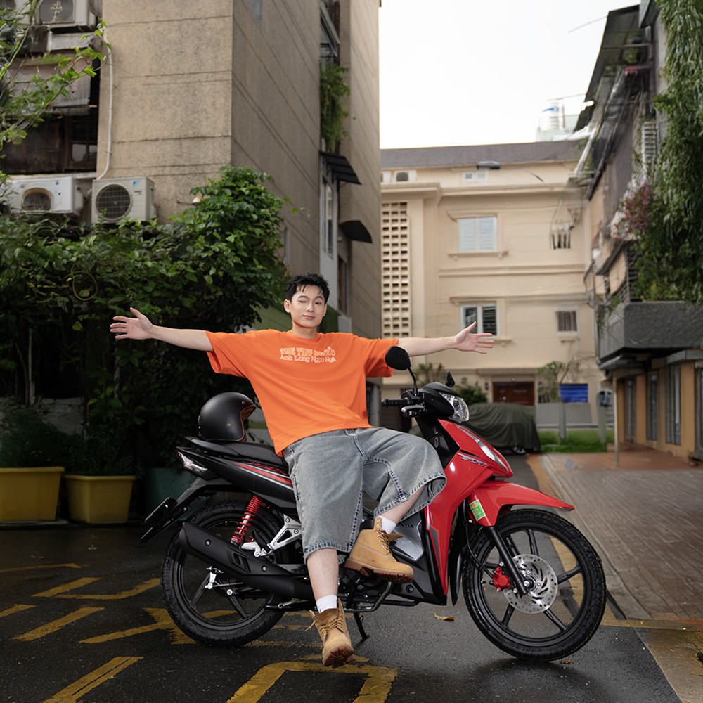 Honda Việt Nam tung ưu đãi lớn cho xe gắn máy điện ICON e: với quà tặng cực “xịn” trong mùa hè 2025 - 3