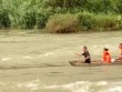 Thuỷ điện xả lũ, 3 người mắc kẹt giữa hồ thủy điện Đồng Nai 2