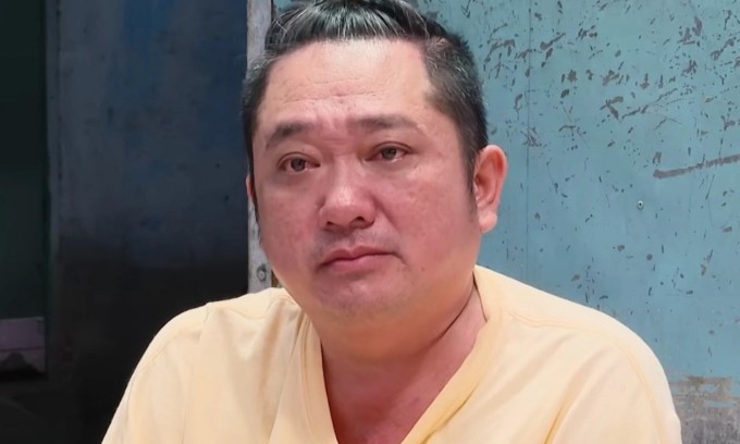 Sau 'Đất phương Nam', Phùng Ngọc tiếp tục tham gia phim 'Chú bé rắc rối' (1998) - tác phẩm chuyển thể truyện Nguyễn Nhật Ánh - nhưng không thành công. Diễn viên dần rút lui vì thấy hết duyên, không còn phù hợp với nghệ thuật. Phùng Ngọc từng sống lang bạt tại nhiều tỉnh thành, làm các công việc như trông coi vườn cao su, chạy xe ôm, thợ cắt tóc, bán quần áo vỉa hè.