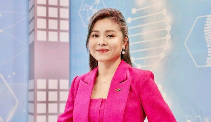 MC Hoàng Linh khóa bình luận trang cá nhân, chưa đưa ra lời xin lỗi hay có lời giải thích với khán giả sau khi bị phạt hành chính vì sai phạm trong quảng cáo sữa dinh dưỡng.