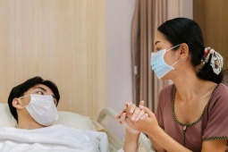 Bệnh do não mô cầu: Diễn tiến nhanh, nguy cơ tử vong trong 24h nếu không phát hiện sớm