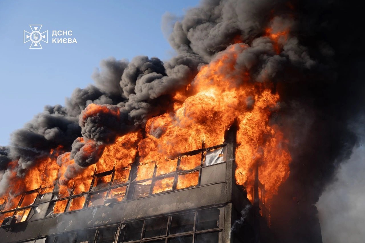 Cơ sở hạ tầng ở Ukraine thiệt hại đáng kể do các đòn tập kích của quân đội Nga (ảnh: Getty)