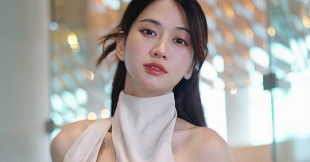 Lê Bống ngại ngùng khi bị Tuấn Tú "khui" chuyện...