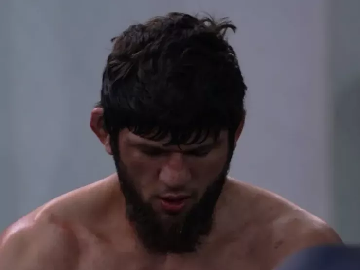 Anh Timur Khizriev là võ sĩ MMA chuyên nghiệp đang giữ thành tích toàn thắng 18 trận. Ảnh: INSTAGRAM