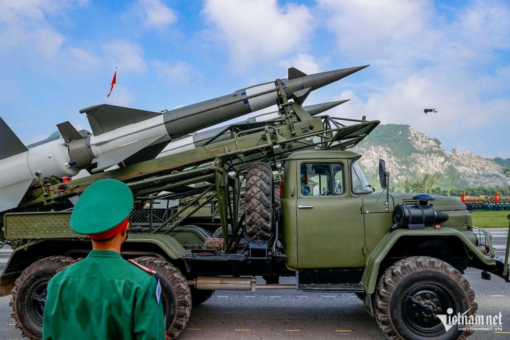 Dàn vũ khí, khí tài lần đầu hợp luyện cùng khối diễu binh chuẩn bị kỷ niệm 2/9 - 6