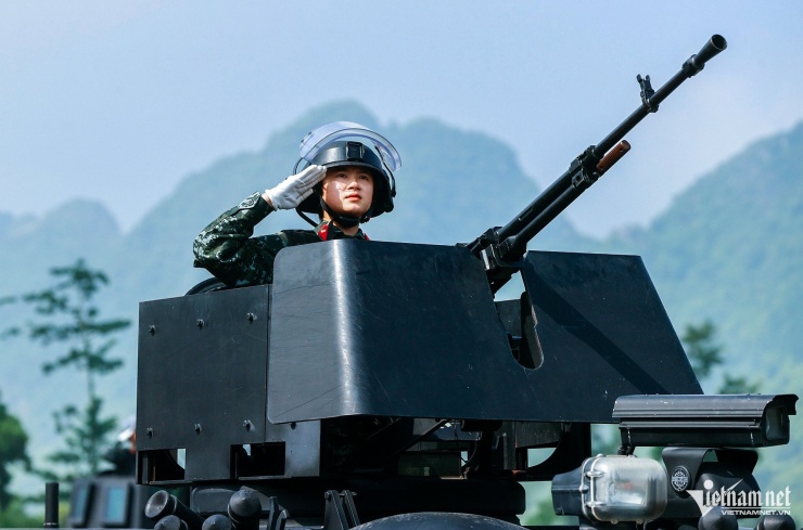 Dàn vũ khí, khí tài lần đầu hợp luyện cùng khối diễu binh chuẩn bị kỷ niệm 2/9 - 11