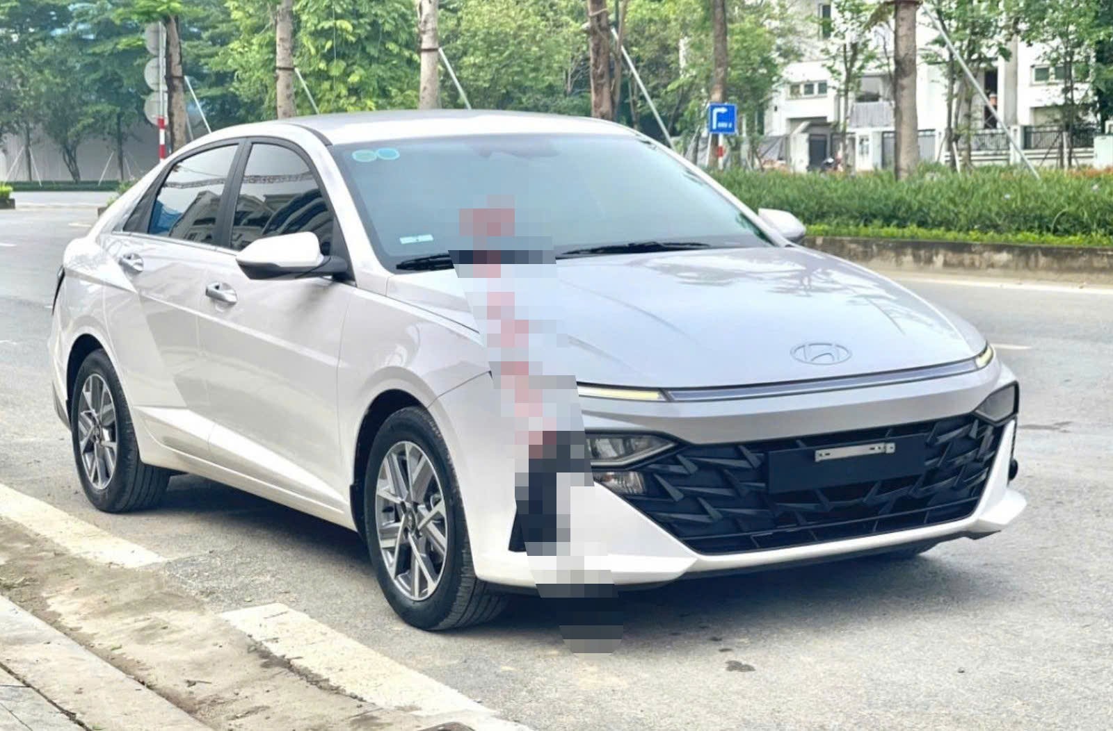Ảnh thực tế chiếc xe được rao bán.