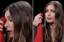 Sharapova đòi  " chửi thề "  khi gặp khó, nói về tiếng hét  " đinh tai nhức óc " 