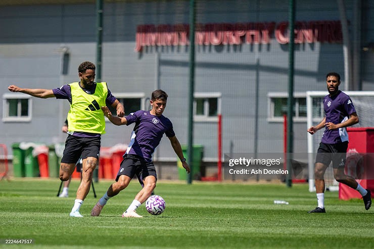 MU chuyển nhượng chậm chạp, fan mong ngóng Cunha ra mắt đấu Leeds Utd - 7