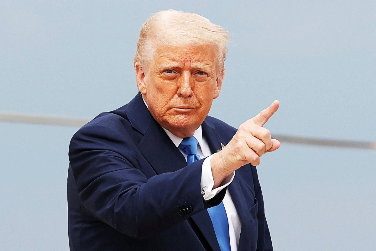 Ông Trump dọa đánh thuế nặng vào Trung Quốc và Ấn Độ, chặn nguồn thu dầu mỏ của Nga - 1