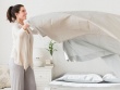 Chuyên gia vi sinh tiết lộ tần suất cần giặt vỏ gối, ga giường