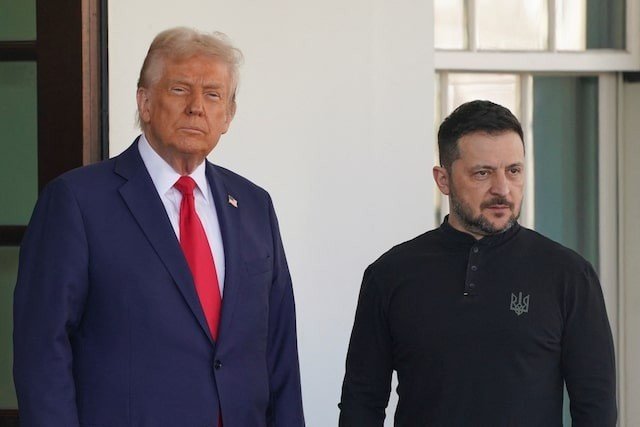 Tổng thống Mỹ Donald Trump và Tổng thống Ukraine Volodymyr Zelensky. (Ảnh: Reuters)