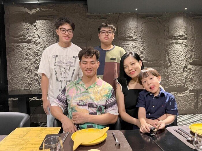 Vợ chồng Xuân Bắc có tổ ấm viên mãn với 3 con trai.