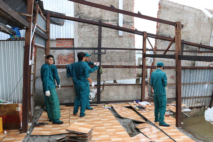 VIDEO: Nước mắt sau vụ sạt lở trong đêm ở Cà Mau - 13