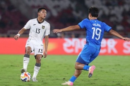 Trực tiếp bóng đá U23 Philippines - U23 Indonesia: Quả ném biên mang về bàn mở điểm (U23 Đông Nam Á)