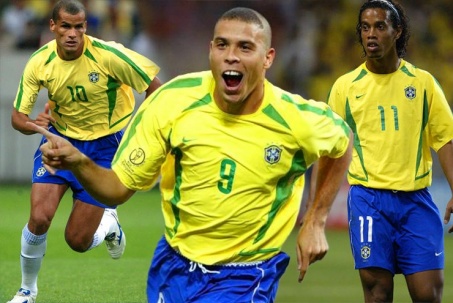 Bộ 3 Rô béo, Ronaldinho, Rivaldo khiến cả thế giới khiếp sợ với điệu Samba "hủy diệt"