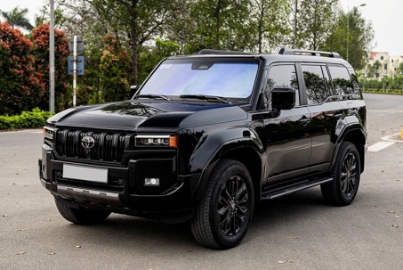 Xe siêu lướt Toyota Prado thế hệ mới chào bán giá khó tin