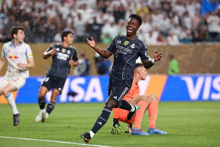 Real Madrid muốn hoãn trận đấu vòng 1 La Liga
