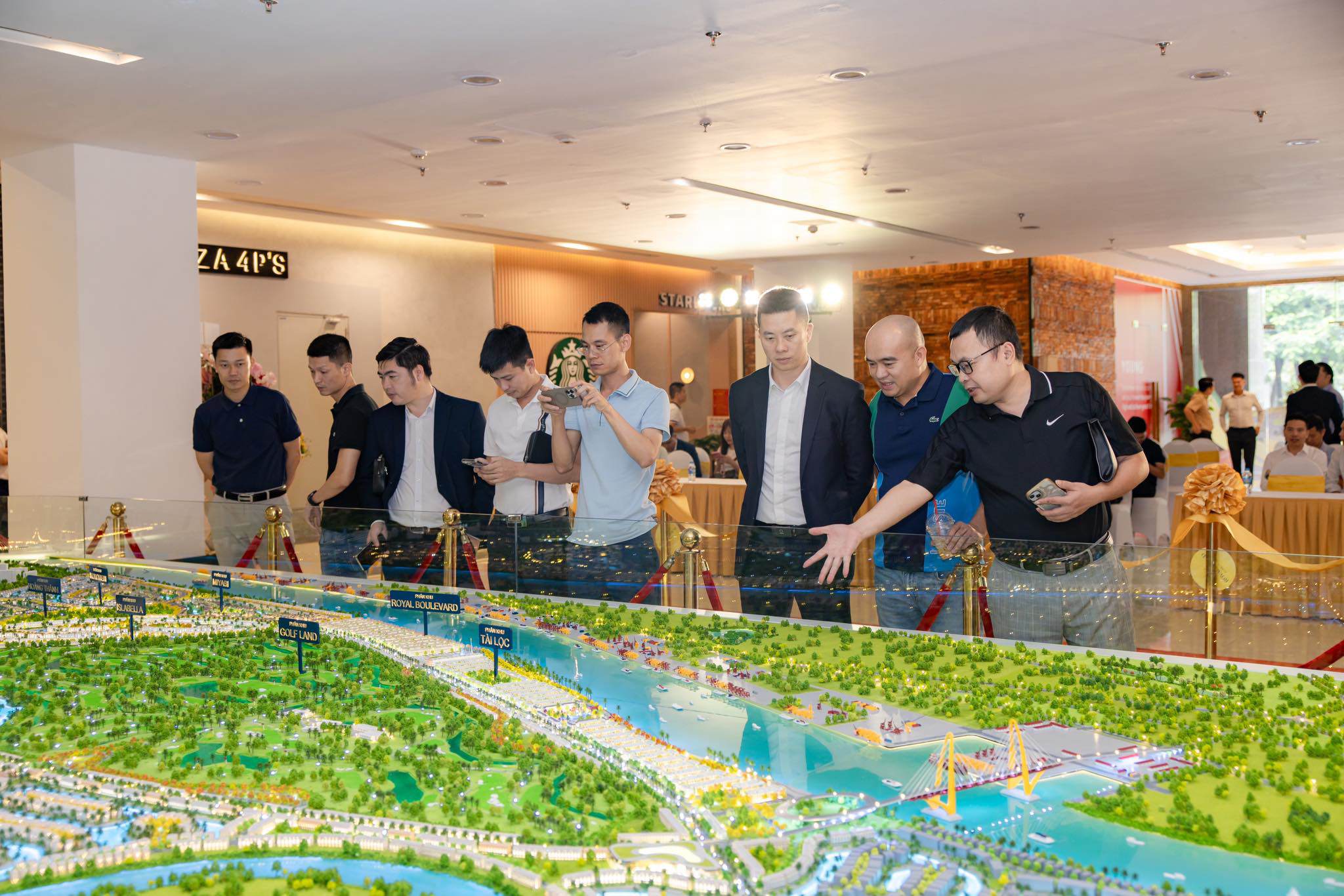 Giới đầu tư đổ dồn sự quan tâm tới BĐS vừa mang lại dòng tiền ổn định, vừa có giá trị truyền đời
