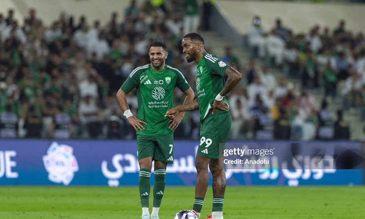 Riyad Mahrez hay Ivan Toney vẫn chưa giúp&nbsp;CLB này nâng tầm thương hiệu ở cấp độ quốc tế