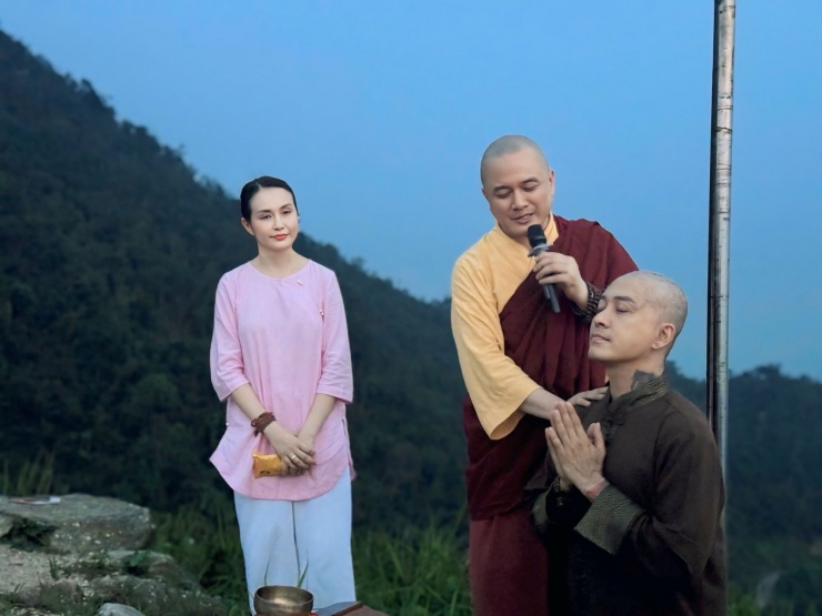 Hình ảnh gây bất ngờ của ca sĩ Tuấn Hưng.&nbsp;