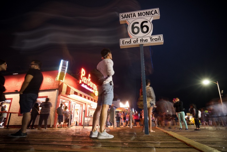 Tuyến 66: Biển báo Kết thúc Đường mòn ở Santa Monica