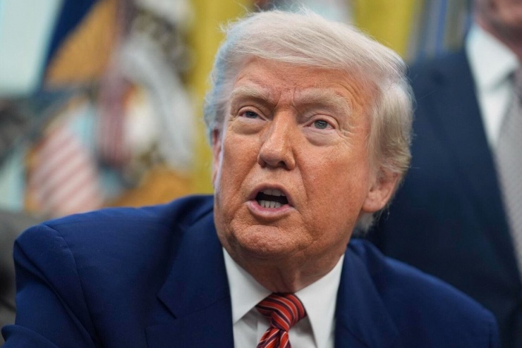 Các ông lớn Hollywood dàn xếp với Tổng thống Trump - 1