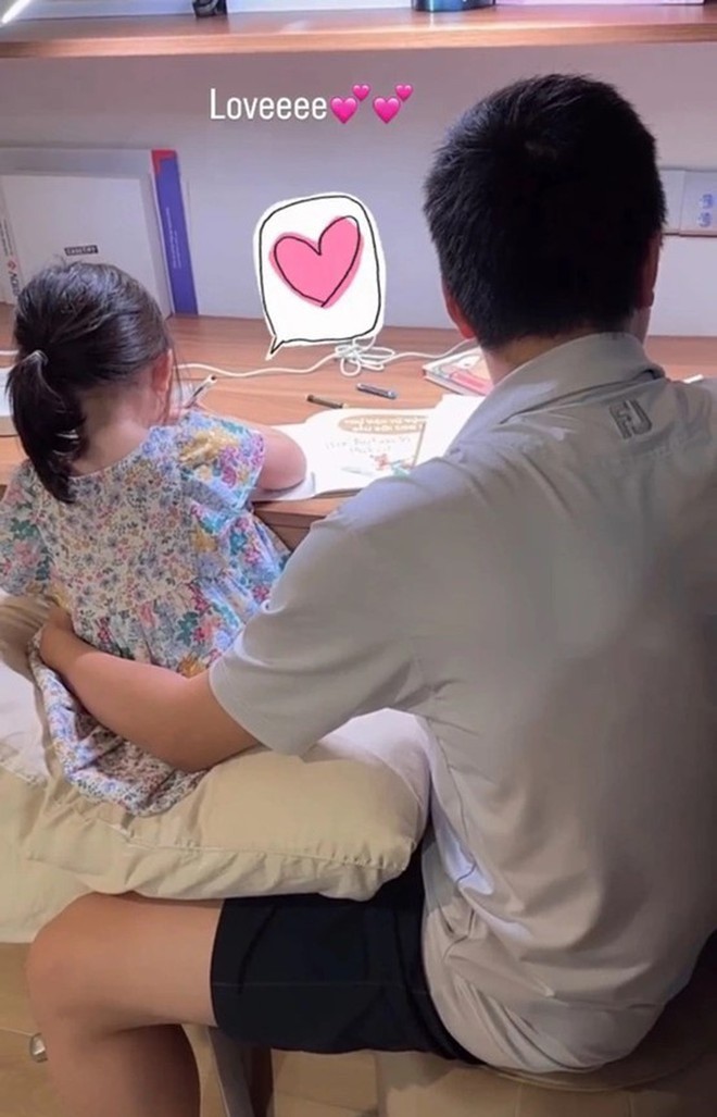 Á hậu gen Z làm mẹ trẻ nhất showbiz, nhan sắc sau 5 năm khiến ai cũng ngỡ ngàng - 5