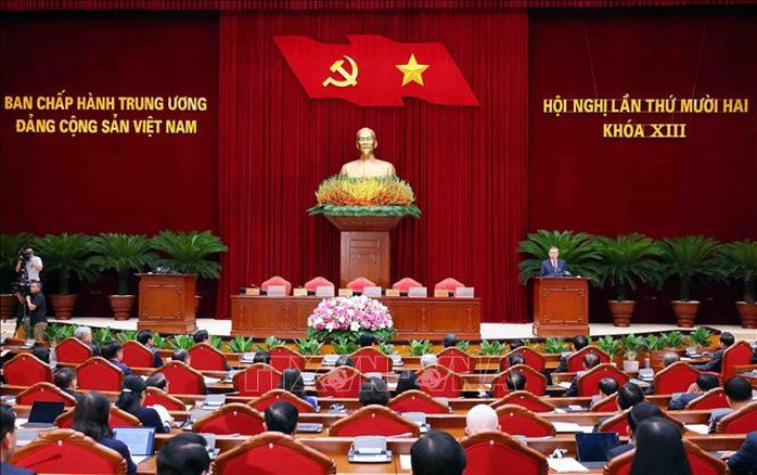Tổng Bí thư Tô Lâm phát biểu bế mạc Hội nghị lần thứ mười hai Ban Chấp hành Trung ương Đảng khóa XIII. Ảnh: TTXVN