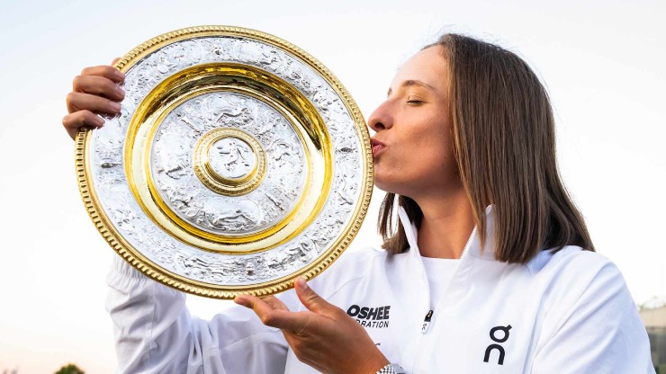 Swiatek và 25 cột mốc đáng tự hào khi Wimbledon 2025 khép lại&nbsp;