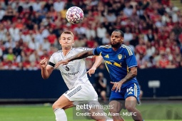 Trực tiếp bóng đá MU - Leeds United: Tiếc nuối bóng trúng xà ngang (Giao hữu)