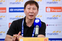 Họp báo U23 Việt Nam - U23 Lào: HLV Kim Sang Sik đánh giá trận ra quân