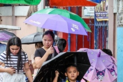 Bão Wipha rời Philippines, khả năng thành siêu bão khi tiến vào Hong Kong