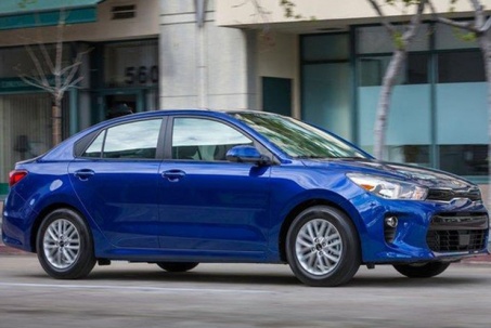 Giá xe KIA Soluto tháng 7/2025, xe hạng B từ 386 triệu đồng